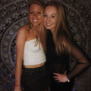 Meet your Posher, Carly